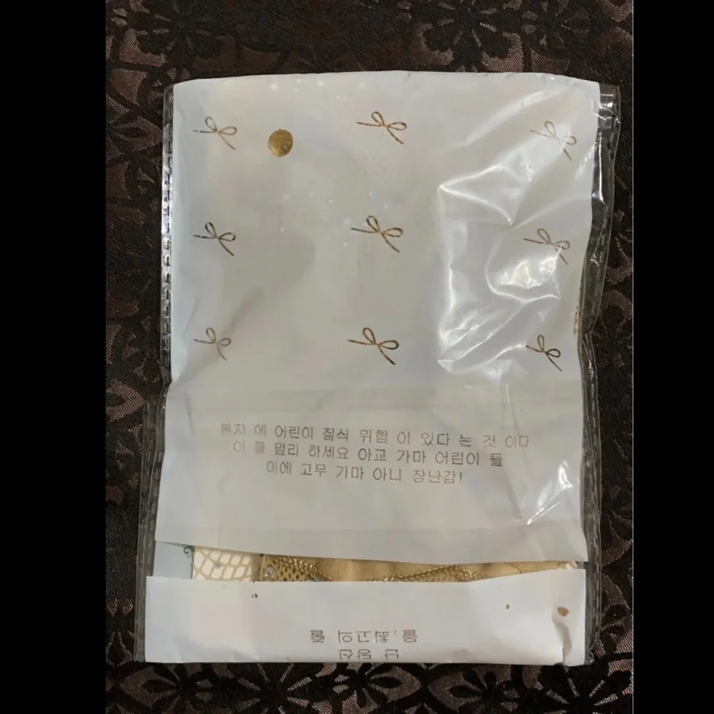 NEW Transparent Rhinestone Net Stocking - Picture 5 of 5